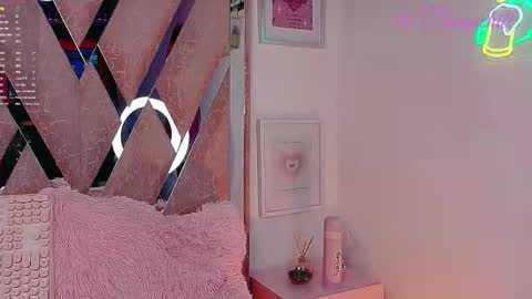 Scarlett  online show from 09/21/25, 12:18