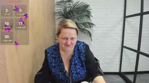 Scarlett online show from 11/27/25, 05:20