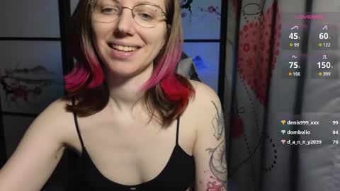 Snapshot of scarlettsrose chatting on 03/08/25, 11:05 Scarlett online show from 03/08/25, 11:05