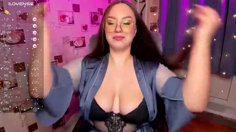 Scarlett online show from 02/25/26, 07:23