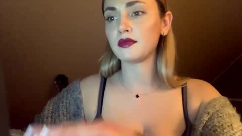 ScarlettxBlonde online show from 03/19/26, 06:34