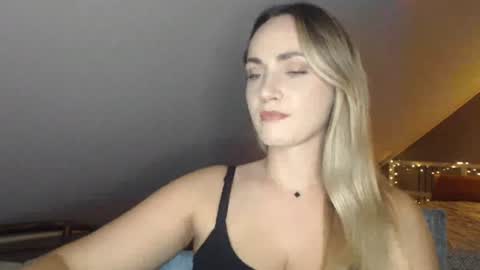 Snapshot of scarlettxblonde chatting on 06/30/26, 08:21 ScarlettxBlonde online show from 06/30/26, 08:21