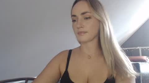 Snapshot of scarlettxblonde chatting on 07/29/26, 02:26 ScarlettxBlonde online show from 07/29/26, 02:26