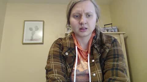 Snapshot of scartit chatting on 12/21/25, 10:50 ScarTit Bernhard online show from 12/21/25, 10:50