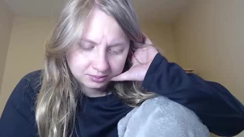 Snapshot of scartit chatting on 01/08/26, 10:23 ScarTit Bernhard online show from 01/08/26, 10:23