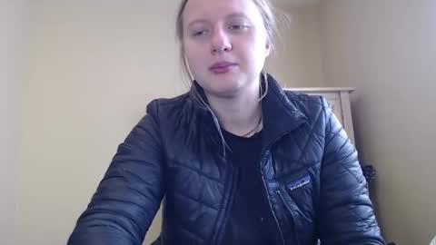 Snapshot of scartit chatting on 01/17/26, 06:22 ScarTit Bernhard online show from 01/17/26, 06:22