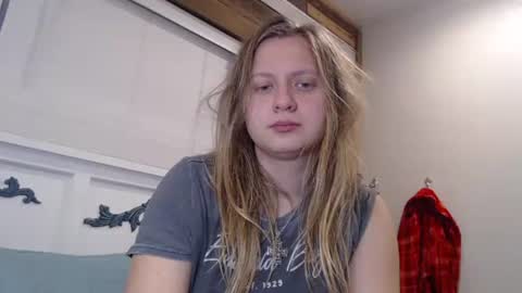 Snapshot of scartit chatting on 02/01/26, 04:44 ScarTit Bernhard online show from 02/01/26, 04:44