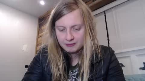 Snapshot of scartit chatting on 02/01/26, 11:58 ScarTit Bernhard online show from 02/01/26, 11:58