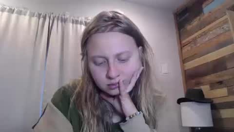 Snapshot of scartit chatting on 02/04/26, 05:41 ScarTit Bernhard online show from 02/04/26, 05:41