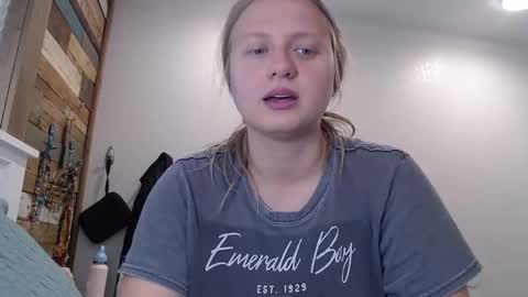 ScarTit Bernhard online show from 04/19/26, 06:43