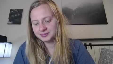 Snapshot of scartit chatting on 06/22/26, 07:33 ScarTit Bernhard online show from 06/22/26, 07:33