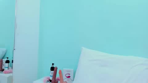 SCARLET online show from 04/19/26, 06:10