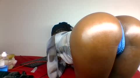 scentedfriction online show from 11/24/25, 10:53