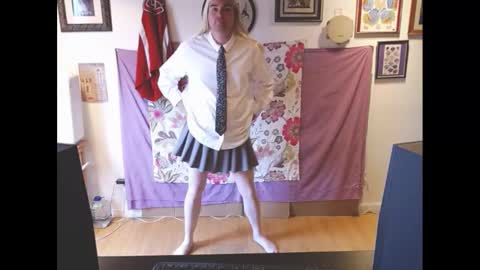 Snapshot of sch00lgirlass chatting on 11/14/25, 07:12 sch00lgirlass online show from 11/14/25, 07:12