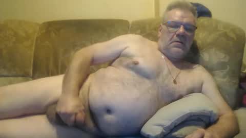 schnapper11 online show from 01/09/25, 03:12