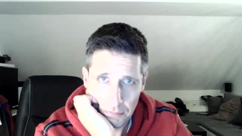 Snapshot of schnuckigeil chatting on 01/13/25, 06:16 Dildomen online show from 01/13/25, 06:16