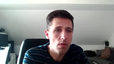 Snapshot of schnuckigeil chatting on 01/20/25, 12:18 Dildomen online show from 01/20/25, 12:18