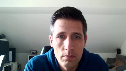 Snapshot of schnuckigeil chatting on 01/30/25, 09:36 Dildomen online show from 01/30/25, 09:36