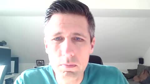 Snapshot of schnuckigeil chatting on 01/31/25, 11:35 Dildomen online show from 01/31/25, 11:35