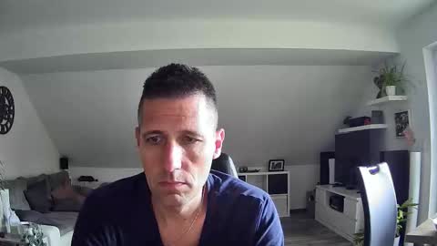 Snapshot of schnuckigeil chatting on 10/02/25, 10:11 Dildomen online show from 10/02/25, 10:11