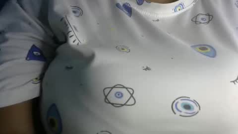 mai latina online show from 11/27/25, 11:34