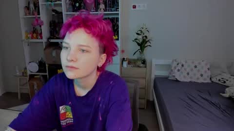 Rina online show from 12/19/25, 07:15