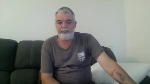 Schooner73 online show from 12/29/24, 02:06