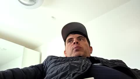 schosch01 online show from 03/16/26, 12:20