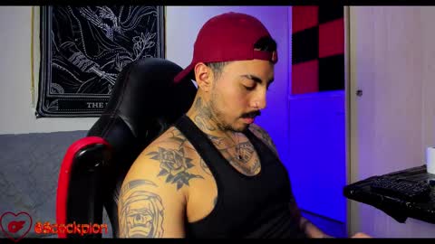 Snapshot of scockpion_ chatting on 01/07/26, 06:27 Alejandro help me to reach 200 thumps up online show from 01/07/26, 06:27