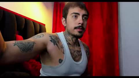 Alejandro help me to reach 200 thumps up online show from 03/19/26, 07:56