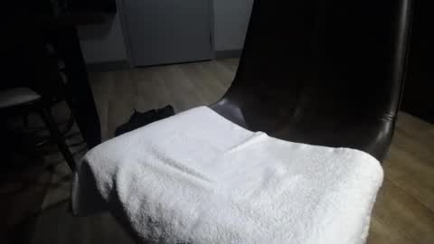 . online show from 07/10/26, 03:00