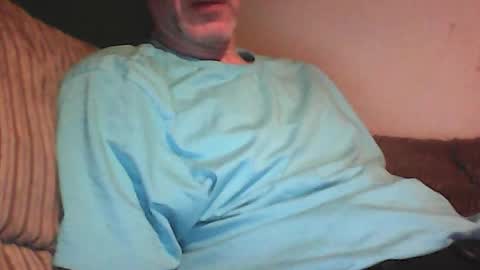 Snapshot of scots_repeater chatting on 07/20/26, 10:45 scots_repeater online show from 07/20/26, 10:45