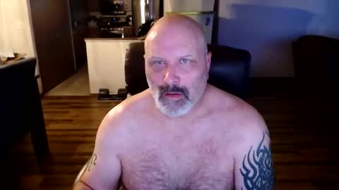Snapshot of scott35inmentor chatting on 06/08/26, 04:02 scott35inmentor online show from 06/08/26, 04:02