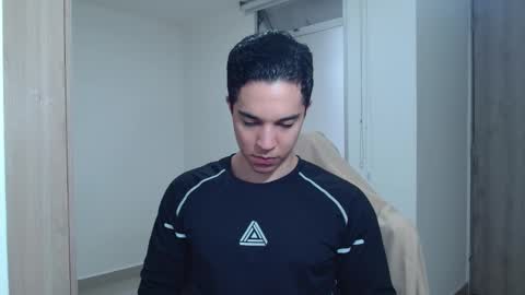 Snapshot of scott_brasher1 chatting on 01/13/25, 09:20 Twitter Scott brasher1 Instagram Camiloestuardo2 online show from 01/13/25, 09:20