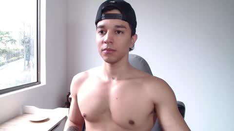 Snapshot of scott_brasher1 chatting on 02/17/25, 09:08 Twitter Scott brasher1 Instagram Camiloestuardo2 online show from 02/17/25, 09:08