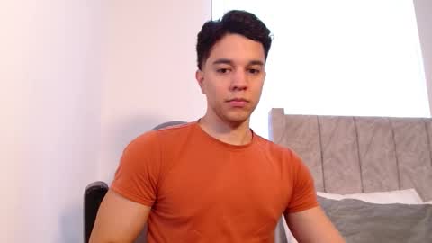 Snapshot of scott_brasher1 chatting on 11/24/25, 09:47 Twitter Scott brasher1 Instagram Camiloestuardo2 online show from 11/24/25, 09:47