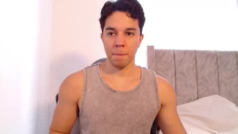 Twitter Scott brasher1 Instagram Camiloestuardo2 online show from 12/21/25, 09:22