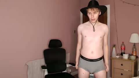 danny online show from 09/18/25, 03:03