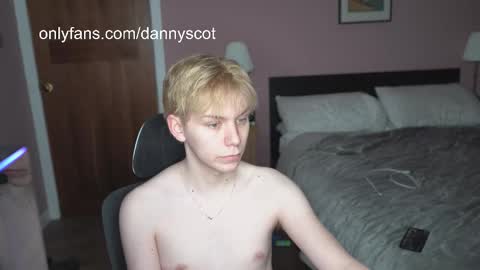 danny online show from 11/28/25, 05:48