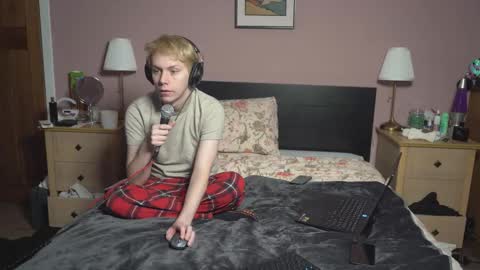 danny online show from 01/09/26, 01:36