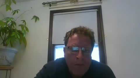 scottpbi52 online show from 01/04/25, 08:27