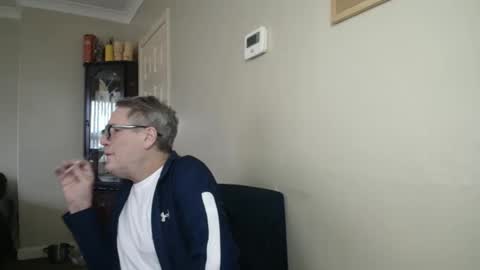 James online show from 11/13/25, 11:42