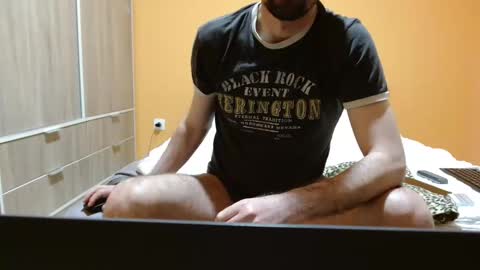 Snapshot of scotty_98 chatting on 01/31/25, 04:06 scotty_98 online show from 01/31/25, 04:06