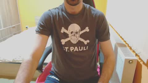 Snapshot of scotty_98 chatting on 02/25/25, 06:42 scotty_98 online show from 02/25/25, 06:42