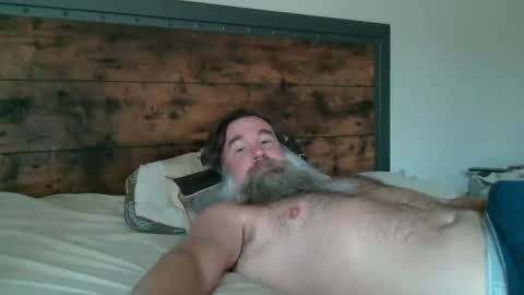 Snapshot of scottybobbit chatting on 06/06/26, 04:12 Scott online show from 06/06/26, 04:12