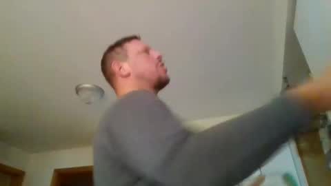 Snapshot of scottydoesntknow0 chatting on 01/02/25, 12:55 scottydoesntknow0 online show from 01/02/25, 12:55