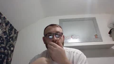 Snapshot of scousegay4 chatting on 03/02/26, 09:32 StraightScouse online show from 03/02/26, 09:32