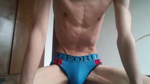 Snapshot of scrilex11 chatting on 02/15/25, 04:45 Scrilex11 online show from 02/15/25, 04:45