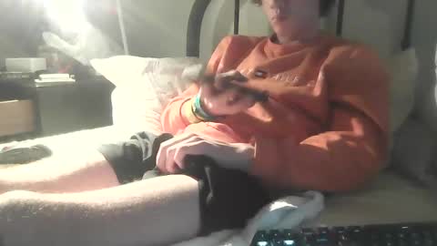 Snapshot of sdseventy chatting on 01/21/25, 04:32 ObvHype online show from 01/21/25, 04:32