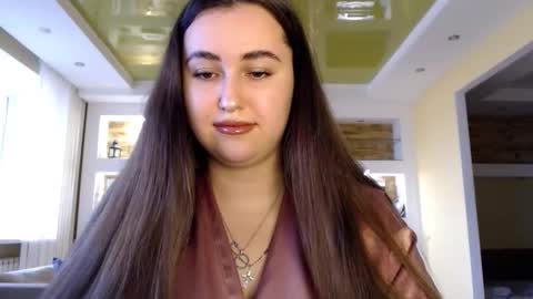 Snapshot of sea_cocktail chatting on 12/12/24, 10:13 Elizabeth  online show from 12/12/24, 10:13